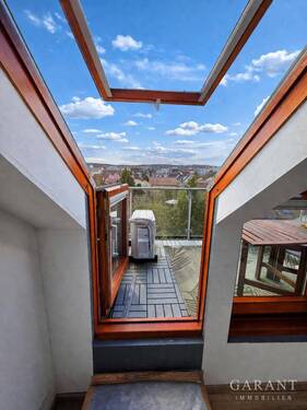 Ausstieg zum Balkon - 3 Zimmer Etagenwohnung in Filderstadt