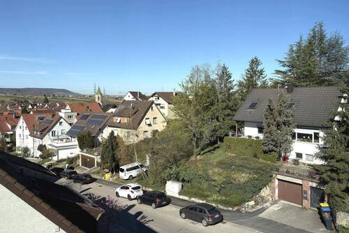 Aussicht - 5 Zimmer Doppelhaushälfte zum Kaufen in Weinstadt