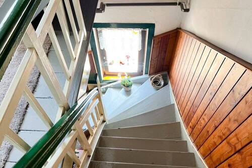 Traditionelle Holztreppe - 