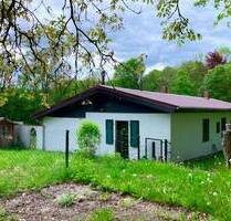 RESERVIERT - Ungeschliffene Perle - großer Bungalow mit Einliegerwohnung in absoluter Alleinlage - ideal für Hundezüchter Tierhalter - Lenne