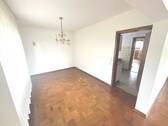 ESSZIMMER-EG - 