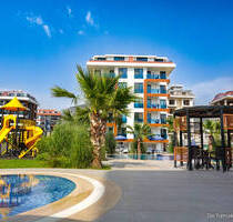 Moderne 3-Zimmer-Wohnung mit Meerblick in Kestel - nur 30 m vom Strand entfernt!