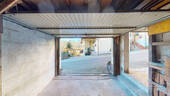 Garage mit Blick aufs Haus - 