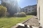 Garten - Exklusives Wohnen: zwei Wohneinheiten vereint (mit 360°-Tour)!