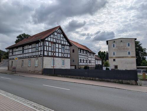 Außenansicht (2) - Mehrfamilienhaus, Wohnhaus mit 186,80 m² in Langenorla zum Kaufen