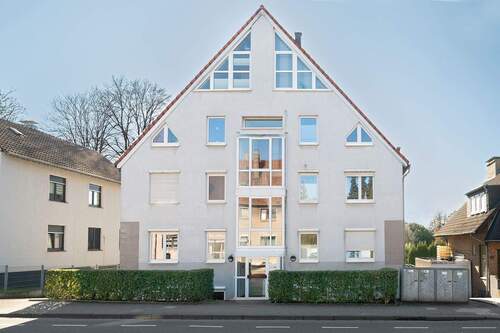 Straßenansicht - 3 Zimmer Etagenwohnung zum Kaufen in Mülheim an der Ruhr