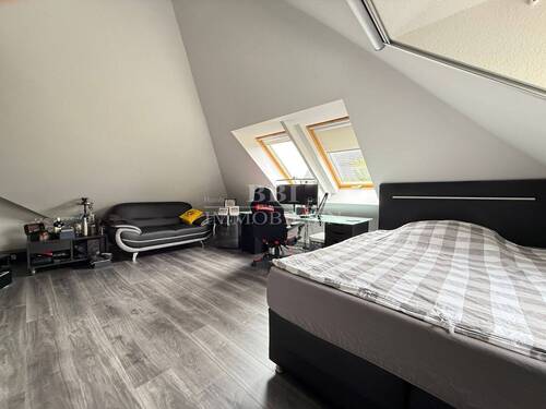 Schönes großes Zimmer - 