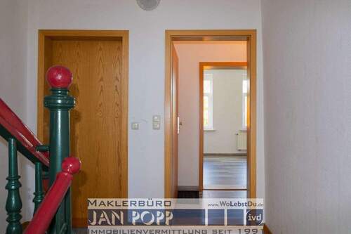 Treppenhaus-Eingang - 