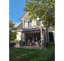 Exklusive Familienoase in Toplage von Drensteinfurt – freistehendes Wohnhaus mit Garten, Sauna und PV