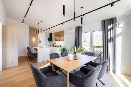 Essbereich mit Küche - 