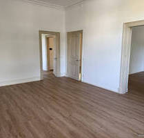 So etwas gibt es nicht oft...!! Helle und großzügig geschnittene 4-Zimmer-Wohnung mit Dachterrasse - Geislingen an der Steige