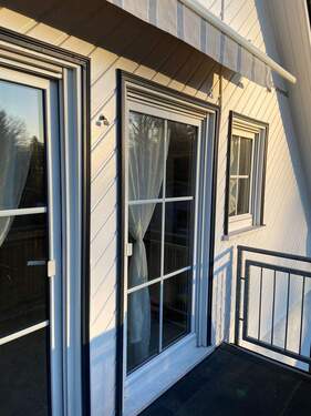 Außenansicht Balkon - 3 Zimmer Etagenwohnung zum Kaufen in Schönwalde-Glien