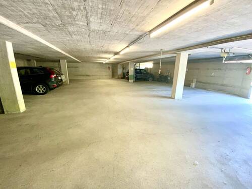Tiefgarage (ebenerdig) - 