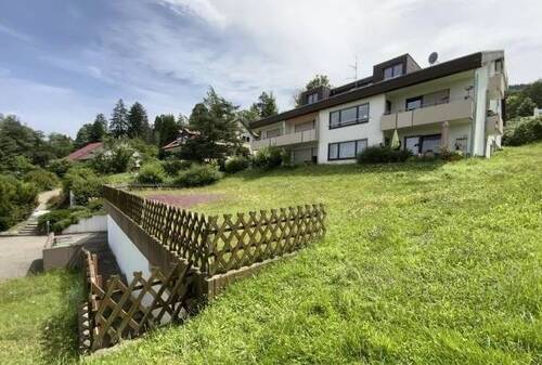Grundstück - 3 Zimmer Etagenwohnung zum Kaufen in Badenweiler