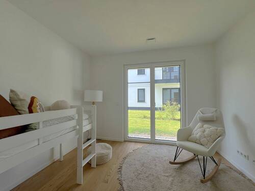 Zimmer 2 (Gäste/Kinder/Arbeiten) - 