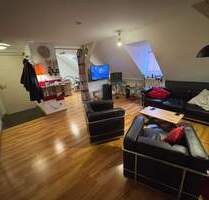 ***kl. gemütliche 2-Zimmer DG- Wohnung in der Altstadt von Nürnberg