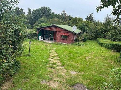 Gartenhaus ehmaliger Hühnerstall - Reihenendhaus mit 120,00 m&sup2; in Westensee / Wrohe zum Kaufen