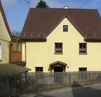 1-Familien-Haus idyllisch gelegen mit Nebengebäude und Garage - Engelthal
