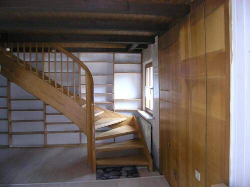 Aufgang zum ausgebauten Dachgeschoss - 