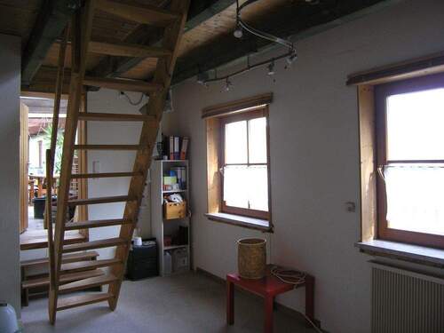 Nebengebäude - OG mit Aufgang zur Dachspitze - 