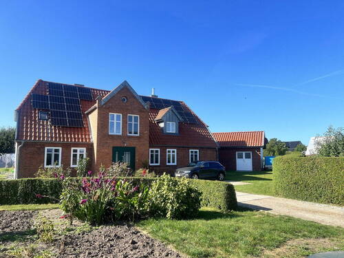 Hausansicht - 1 Zimmer Bauernhaus, Landhaus zum Kaufen in Insel Poel