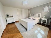 Schlafzimmer EG - 