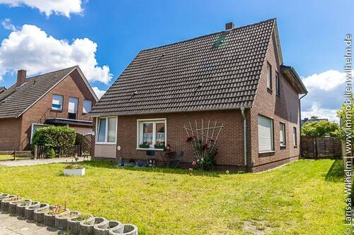Hausansicht - 7 Zimmer Mehrfamilienhaus, Wohnhaus in Werlte