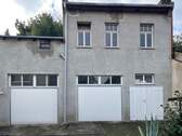 Nebengebäude mit Garagen - 5 Zimmer Einfamilienhaus in Zeitz