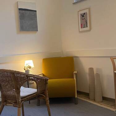 Therapieraum.jpg - Büro mit 30,00 m&sup2; in Frankfurt am Main zur Miete