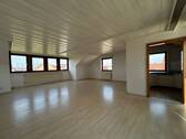 Wohn- und Essbereich - 3 Zimmer Etagenwohnung zum Kaufen in Heßdorf