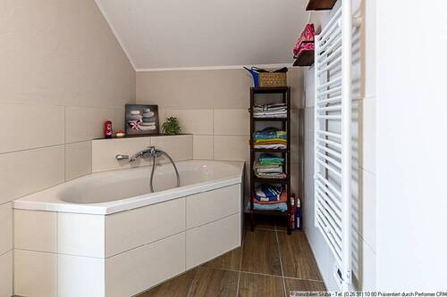 Eckbadewanne - 