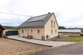 Junger Neubau - 6 Zimmer Einfamilienhaus in Retterath