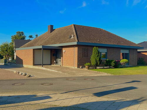 Bild 1 - Modernisierter und gepflegter Architekten-Bungalow in Burg auf Fehmarn