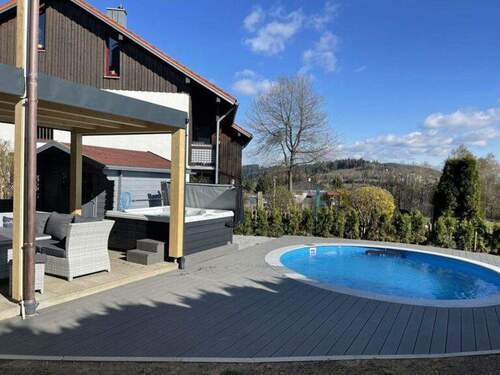 Bild 2 - 7 Zimmer Doppelhaushälfte zum Kaufen in Freyung