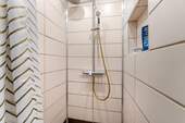 Dusche EG - 