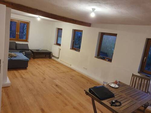 Wohnzimmer mit Eicheboden - 