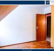 Attraktive Dachgeschosswohnung mit Balkon & Tiefgaragenstellplatz - zentrales Wohnen in Meiningen