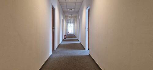 2 - 1 Zimmer Büro zur Miete in Kiel