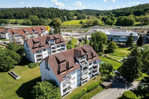Bild 3 - 4 Zimmer Etagenwohnung in Allensbach