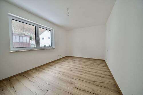 Schlafzimmer - 6 Zimmer Doppelhaushälfte in Landshut