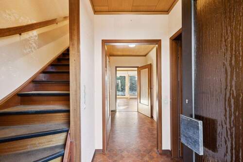 Flur - 5 Zimmer Einfamilienhaus zum Kaufen in Berlin