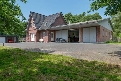 Immobilie mit vielen Möglichkeiten - Wohnen & Arbeiten vor den Toren Hamburgs - Mit Platz für Tiere, Oldtimer und die ganze Familie