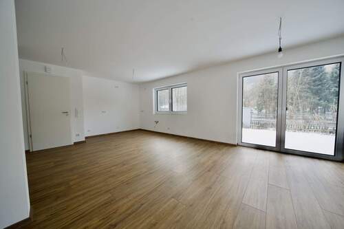 Wohnbereich - 6 Zimmer Doppelhaushälfte in Landshut