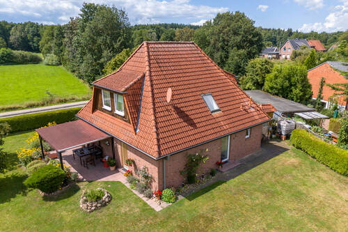 Außenansicht - 4 Zimmer Einfamilienhaus zum Kaufen in Dahlem