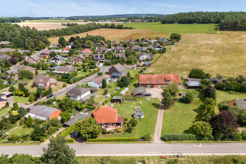 Luftaufnahme - Einfamilienhaus mit 135,00 m&sup2; in Dahlem zum Kaufen