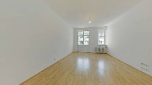 Zimmer 1 - 2 Zimmer Etagenwohnung in Berlin