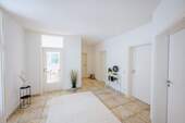 Flur - 3 Zimmer Etagenwohnung in Schloß Holte-Stukenbrock