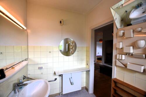 Badezimmer weitere Ansicht - 