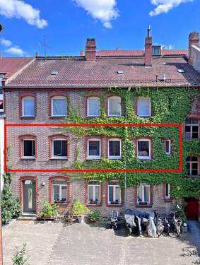 Wohnung Hausansicht - 3 Zimmer Etagenwohnung zur Miete in Fürth