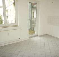 TOP Singel-Whg. im 1. OG mit Balkon - frei ab 1.1.26 - Chemnitz Lutherviertel